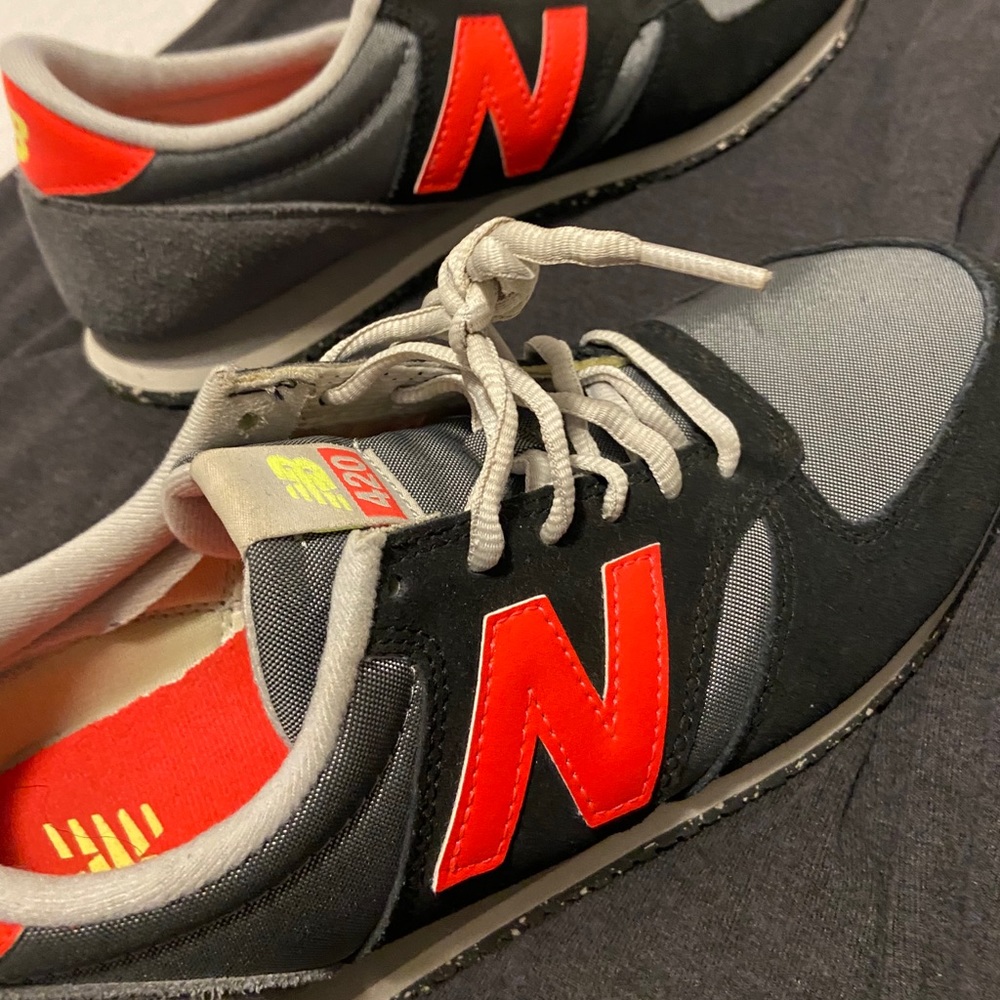 New balance 420 sneakers